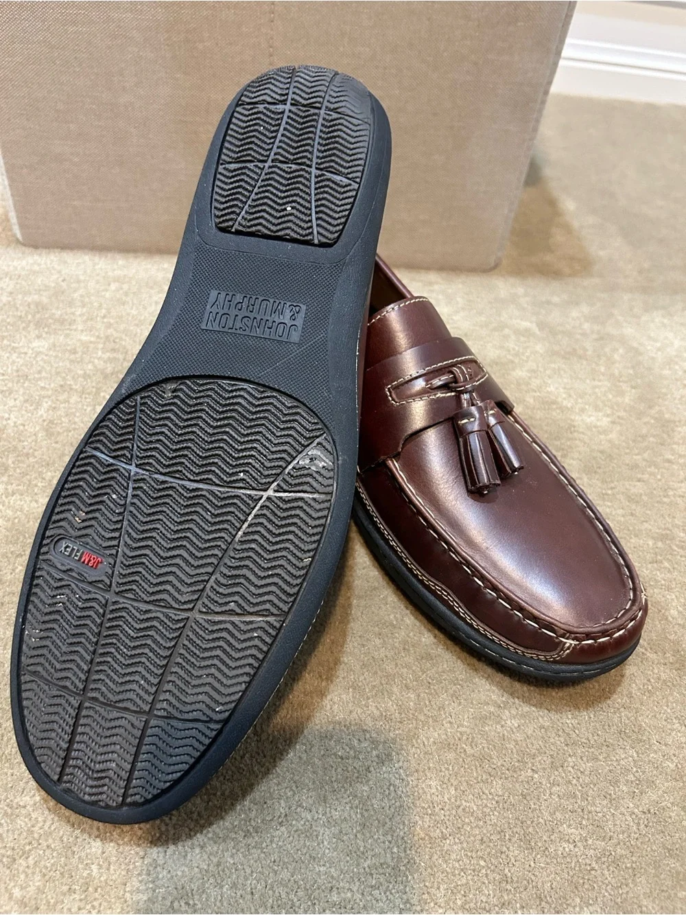 Johnston & Murphy Chocolate Brown Leather Tassel Loafers Size 12
